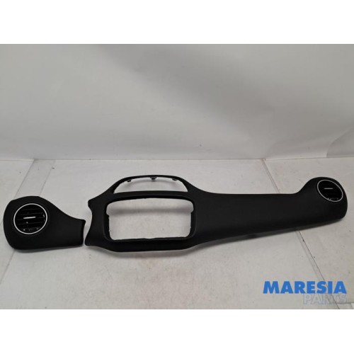 Fiat - Punto - Dashboard part
