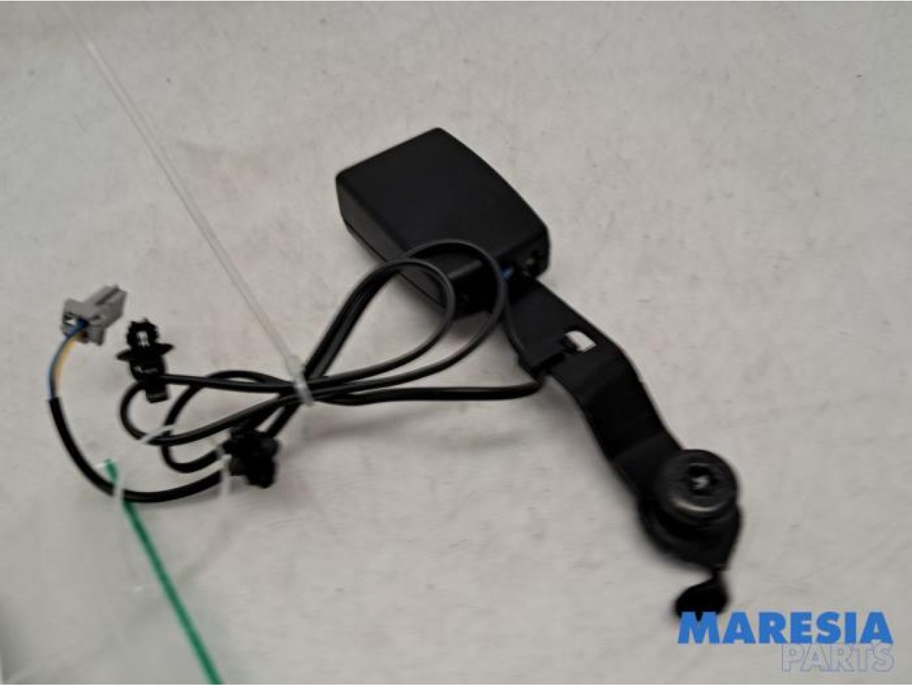 Fiat - Punto - Front seatbelt buckle, left