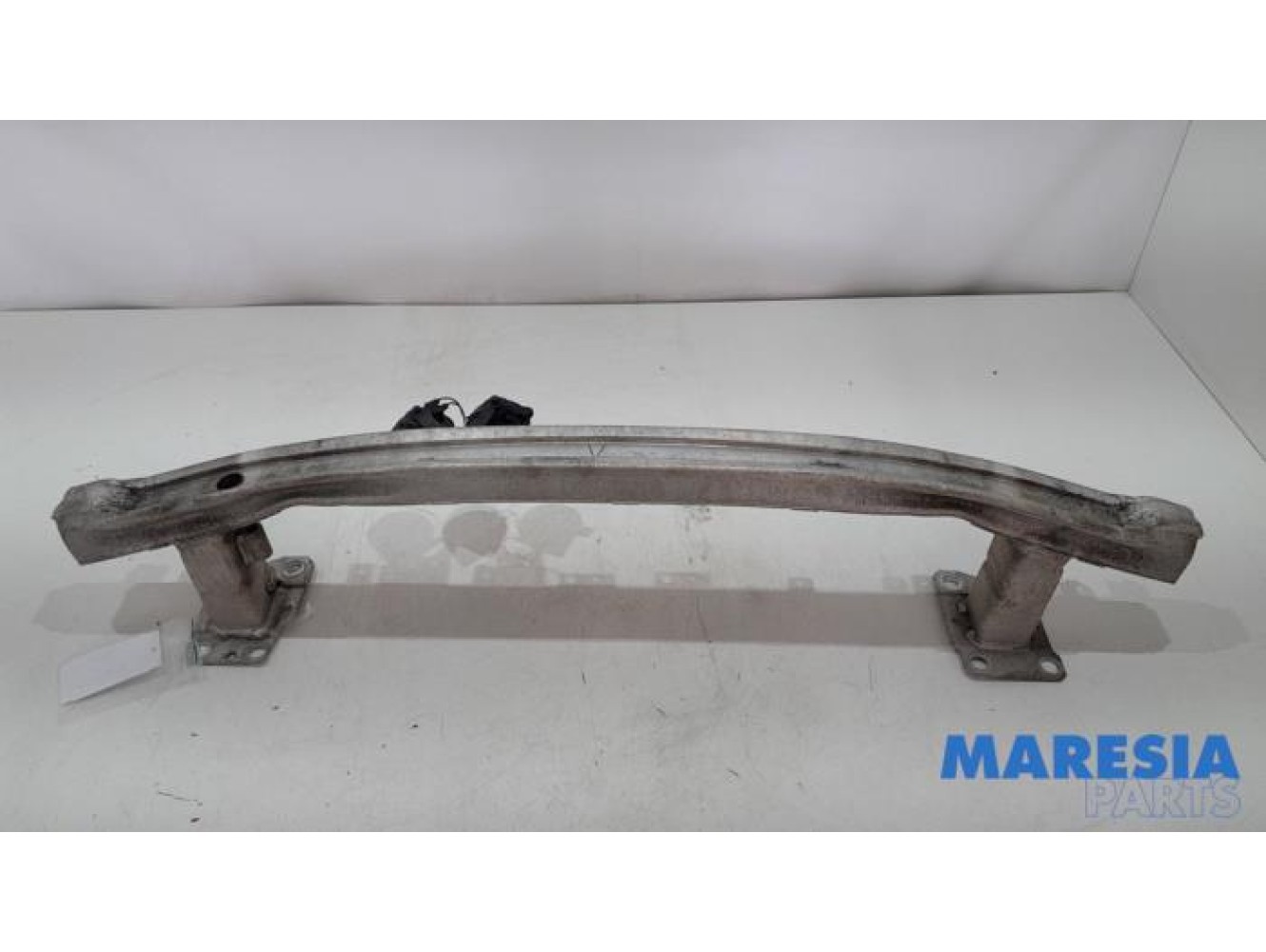 Renault - Grand Scenic - Front bumper frame