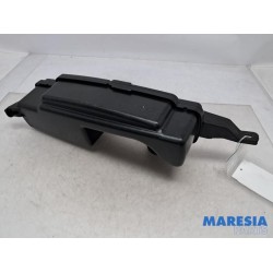 Citroen - C5 - Resonance housing