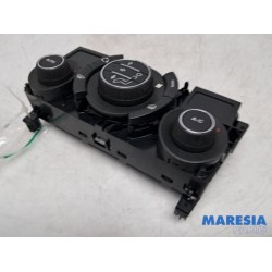 Peugeot - 308 - Heater control panel