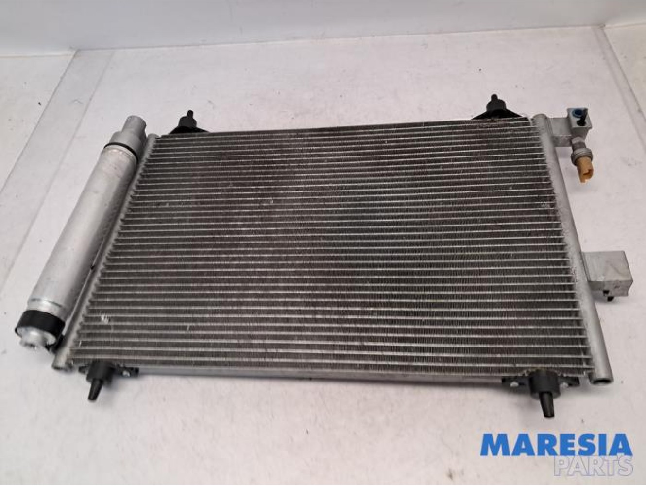 Citroen - C5 - Airco Condensor