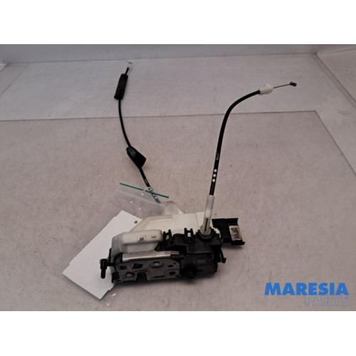 Peugeot - 308 - Front door lock mechanism 4-door, right