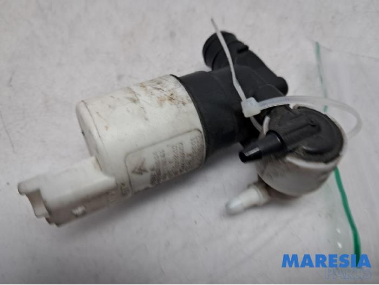 Peugeot - 308 - Scheibensprüherpumpe vorne