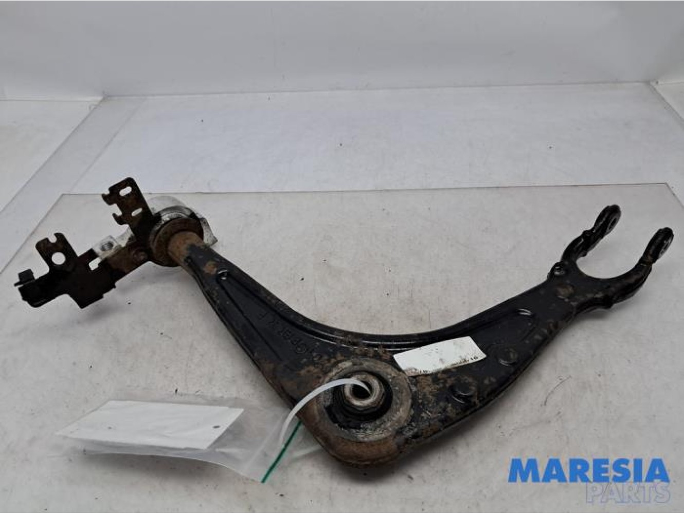 Citroen - C5 - Front lower wishbone, left