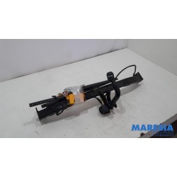 Renault - Megane - Towbar
