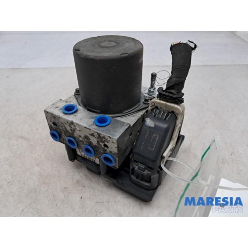 Citroen - C5 - ABS pump