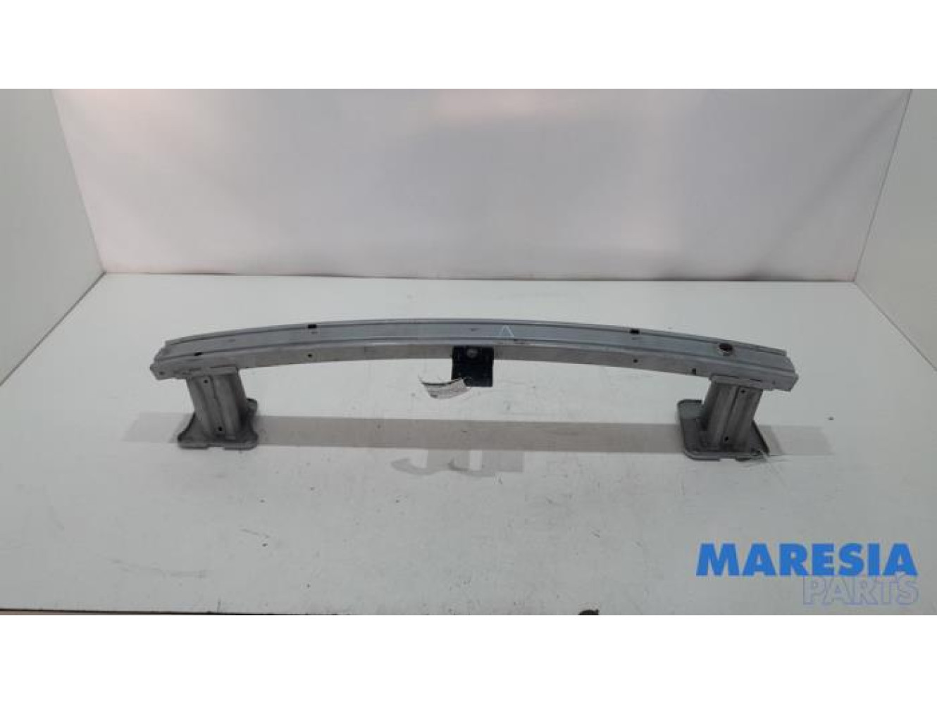 Renault - Trafic - Front bumper frame