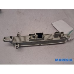 Peugeot - 108 - Dagrijverlichting links