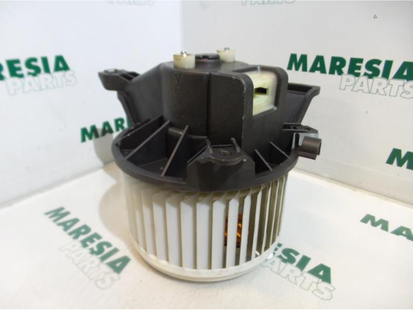 Fiat - Punto - Heating and ventilation fan motor