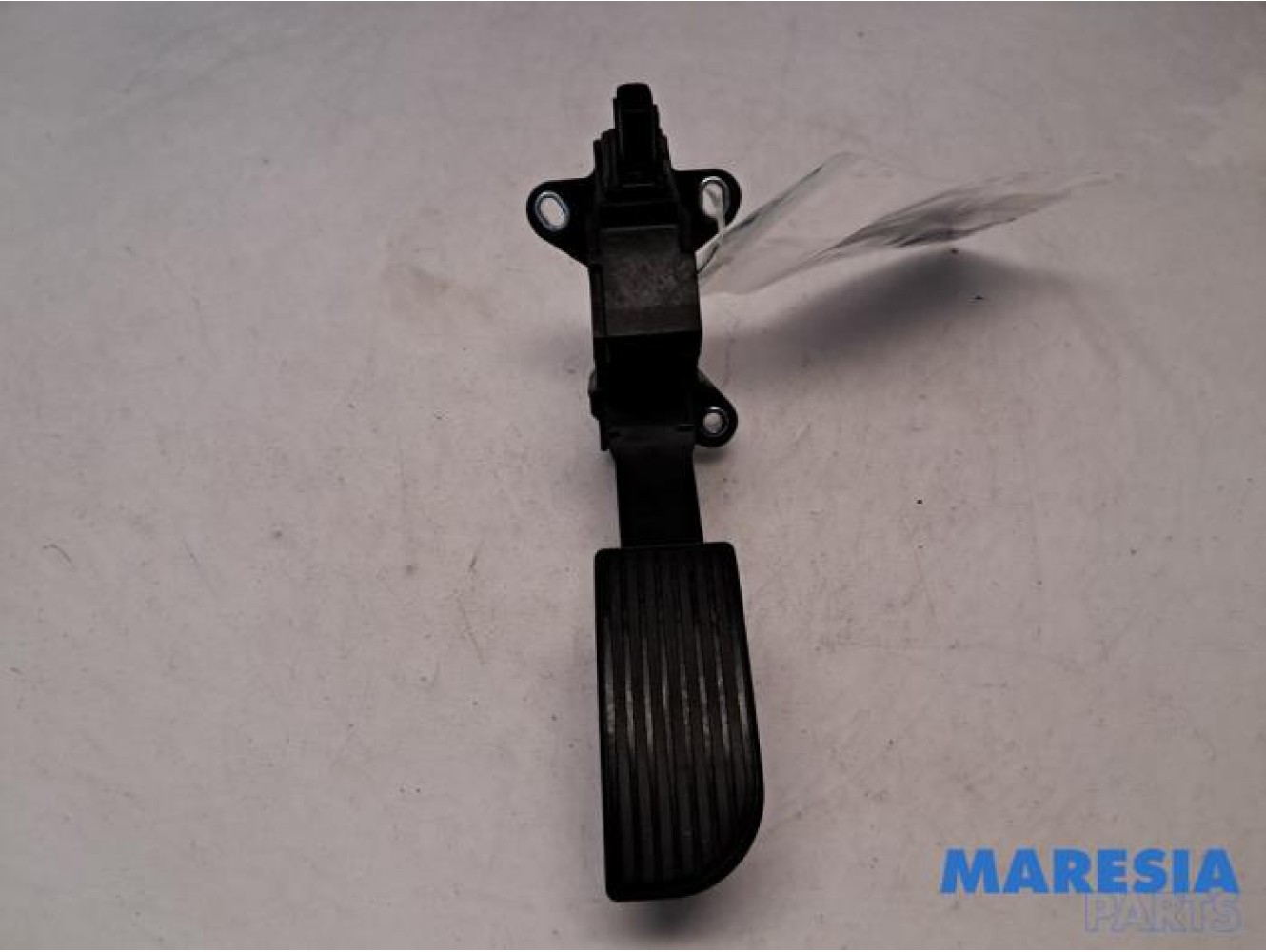 Peugeot - 108 - Accelerator pedal