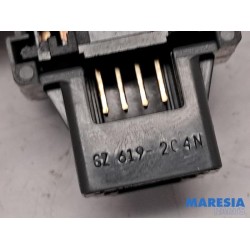 Peugeot - 108 - Panic lighting switch