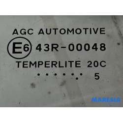 Peugeot - 108 - Door window 4-door, front left