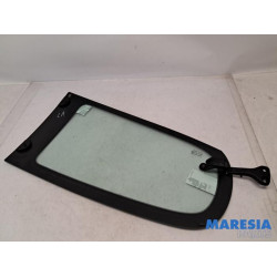 Peugeot - 108 - Portierruit 4Deurs links-achter