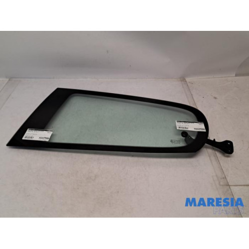 Peugeot - 108 - Portierruit 4Deurs links-achter