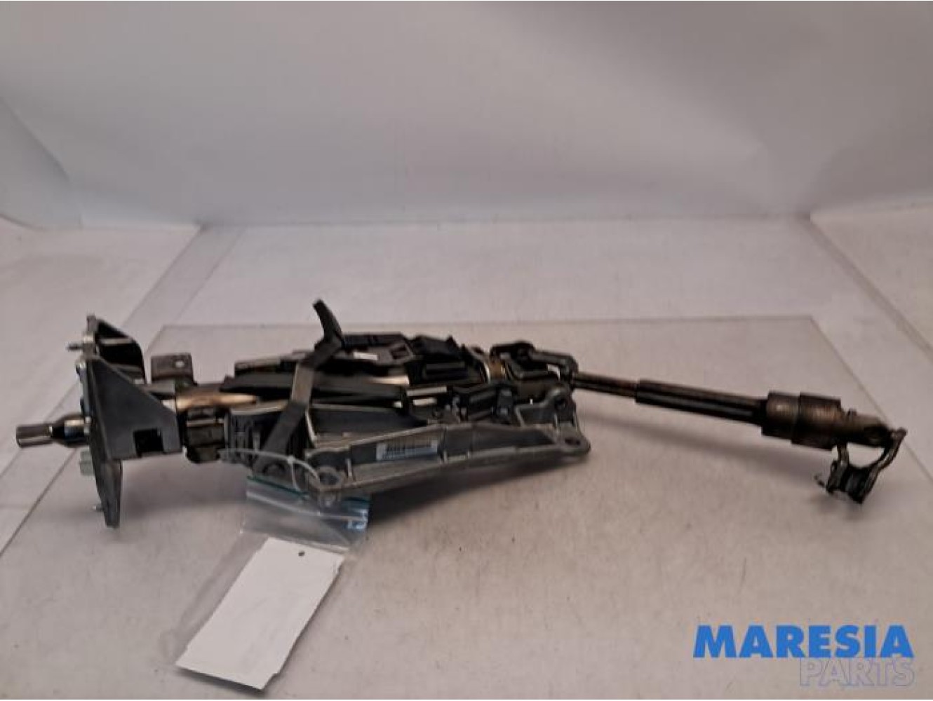 Citroen - C5 - Steering column housing