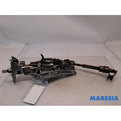Citroen - C5 - Steering column housing