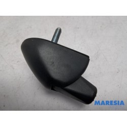 Peugeot - 108 - Antenna
