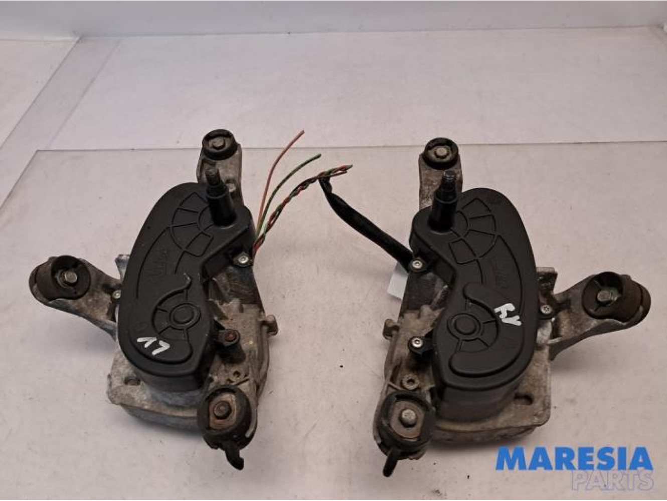 Citroen - C5 - Front wiper motor