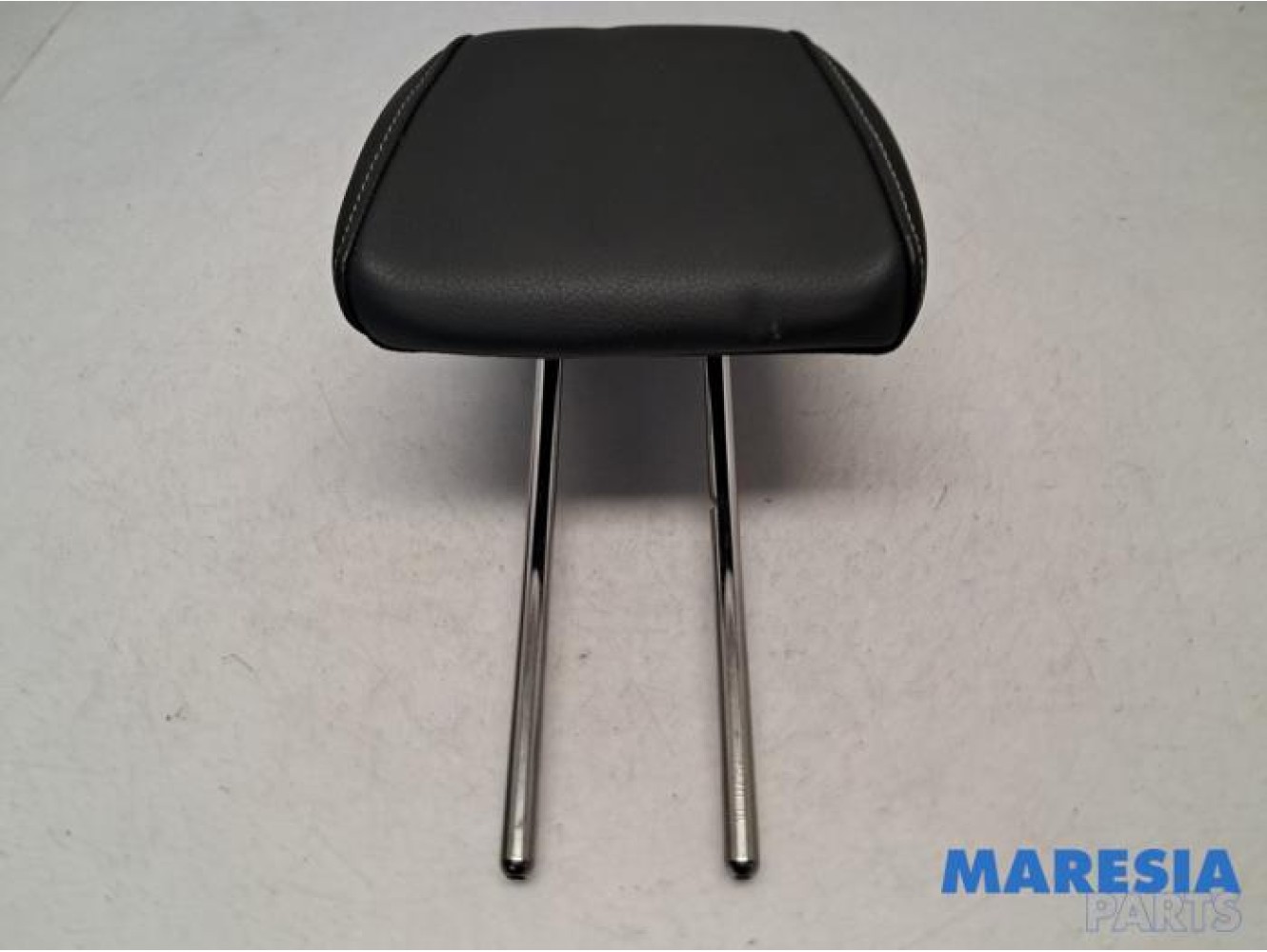 Citroen - DS3 - Headrest