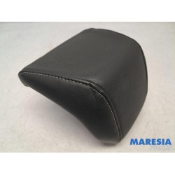 Citroen - DS3 - Headrest