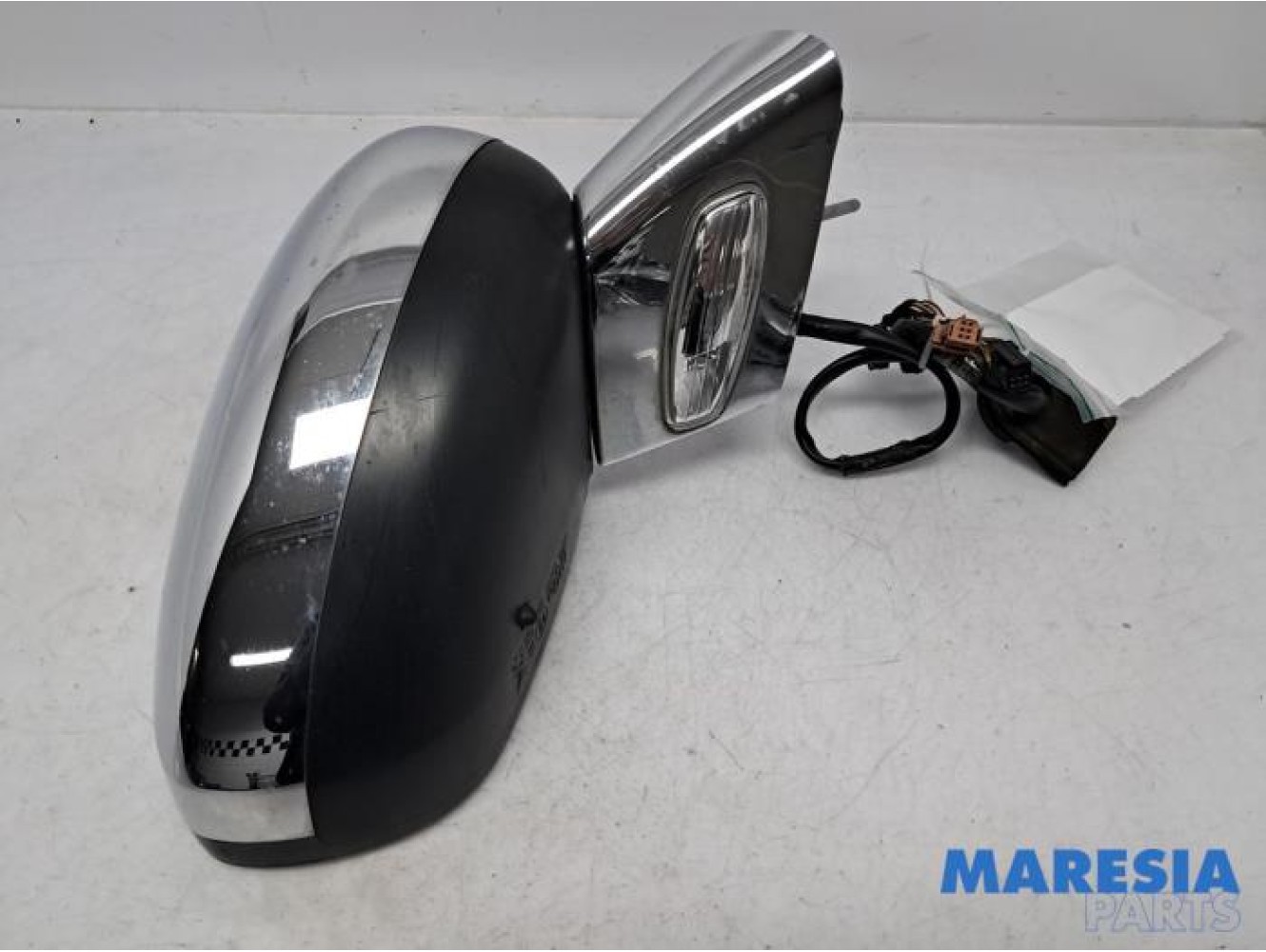 Citroen - DS3 - Wing mirror, right