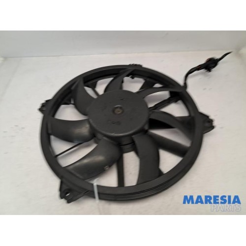 Peugeot - 308 - Fan motor