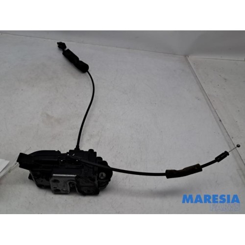 Renault - Grand Scenic - Door lock mechanism 4-door, front left