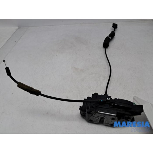 Renault - Grand Scenic - Rear door mechanism 4-door, right