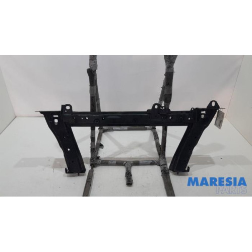 Renault - ZOE - Radiator bar