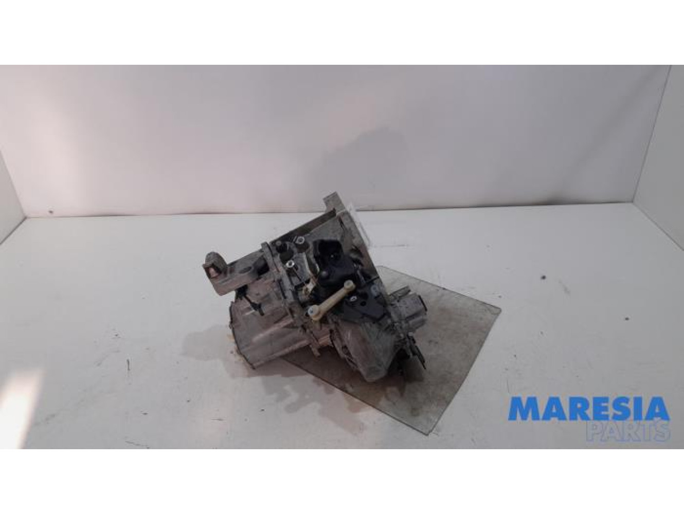 Opel - Combo - Gearbox
