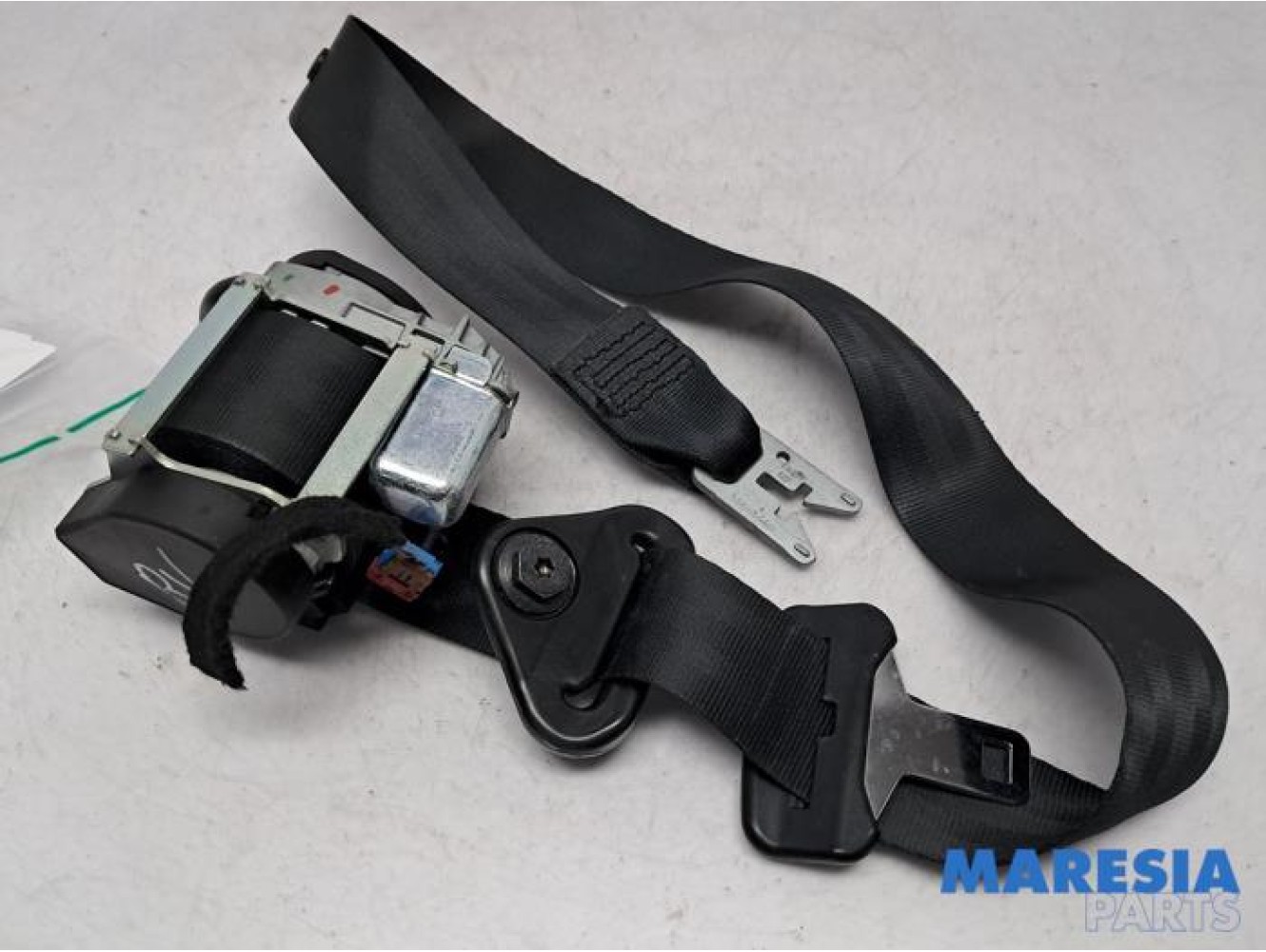 Renault - Grand Scenic - Front seatbelt, right