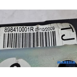 Renault - Grand Scenic - Sicherheitsgurt links hinten