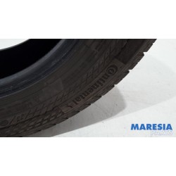 Renault - Trafic - Tyre