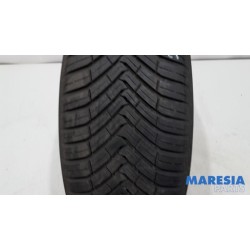 Opel - Combo - Tyre
