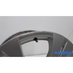 Renault - Megane - Wheel