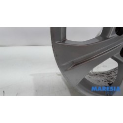Renault - Megane - Wheel
