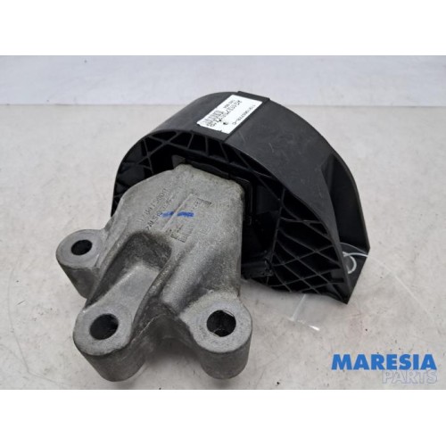 Renault - ZOE - Engine mount