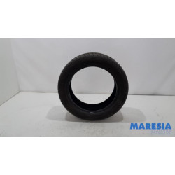 Renault - Grand Scenic - Tyre