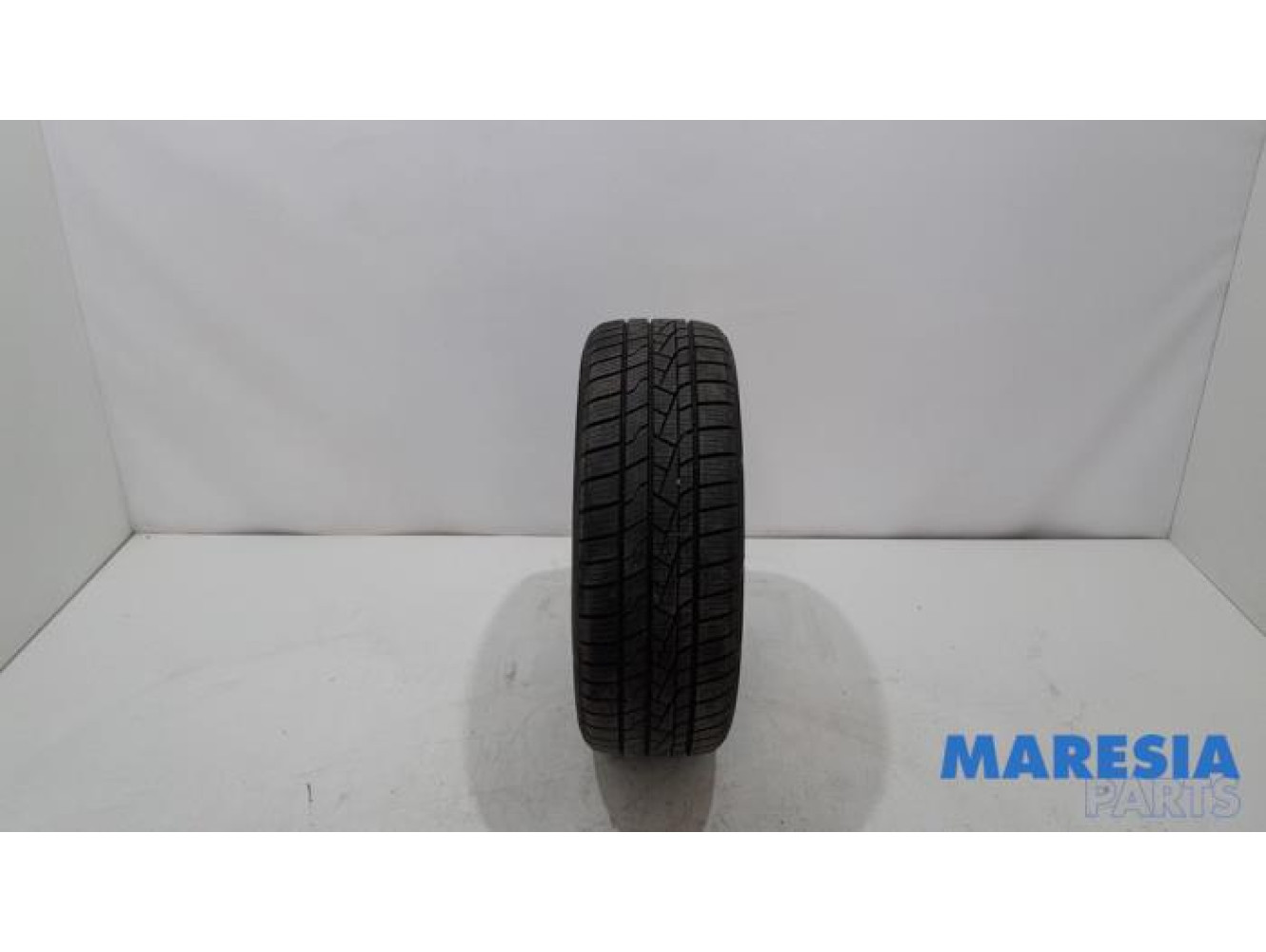 Renault - Grand Scenic - Tyre