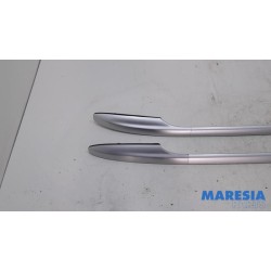 Renault - Megane - Kit rails de toit