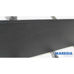 Renault - Megane - Storage compartment