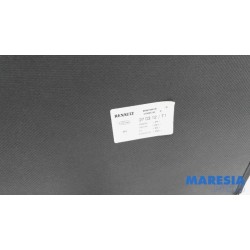 Renault - Megane - Storage compartment