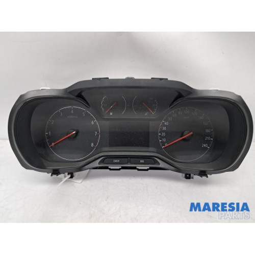 Opel - Combo - Instrumentenbrett