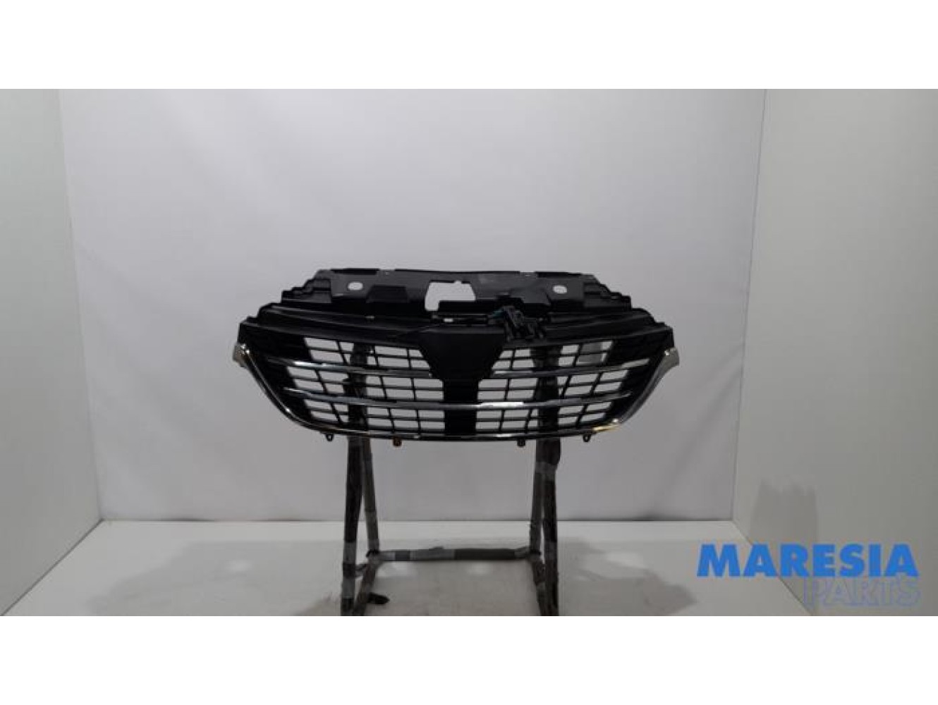 Renault - Trafic - Grill