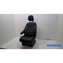 Renault - Trafic - Stoel links