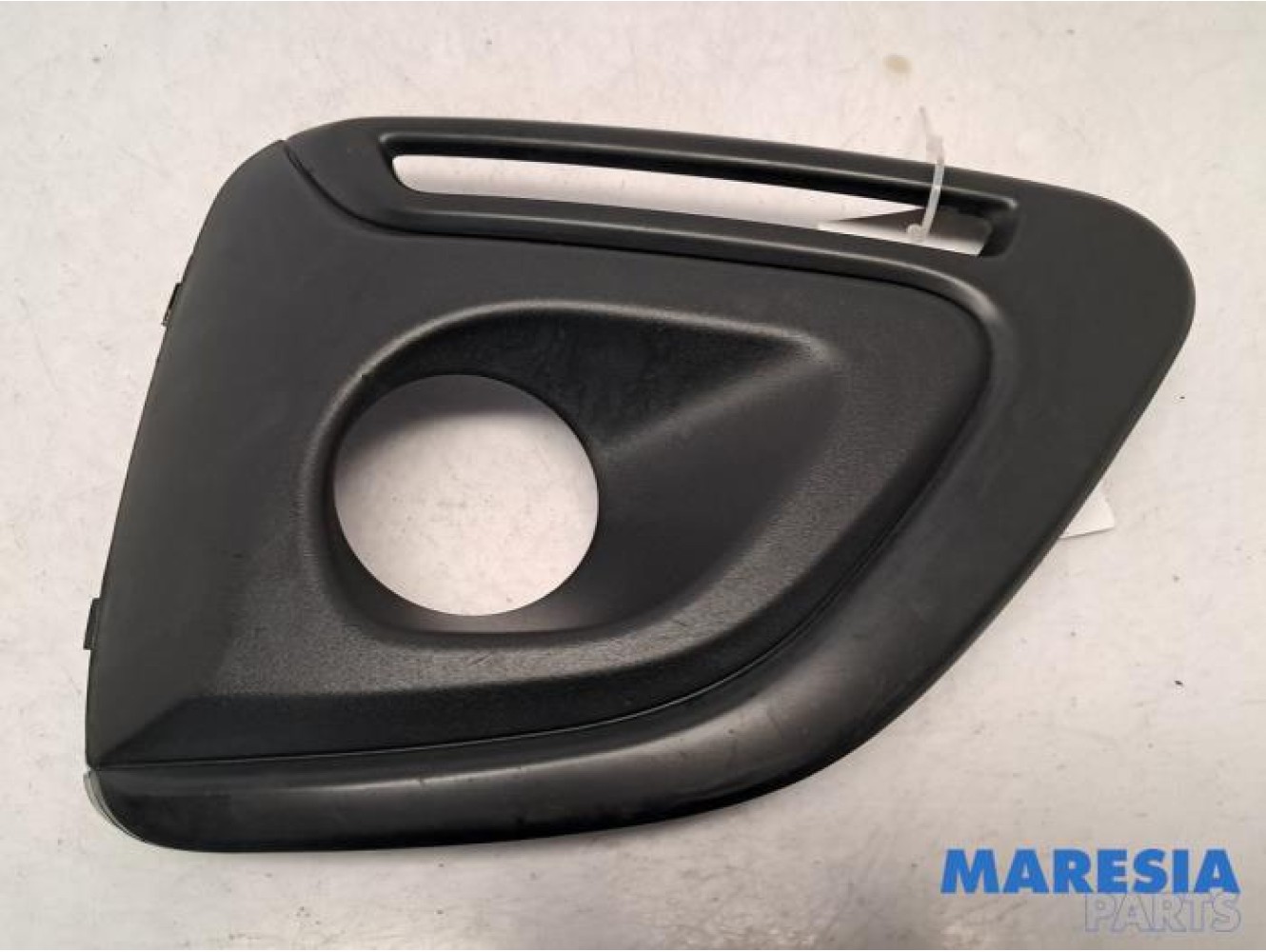 Peugeot - 108 - Abdeckplatte Nebelscheinwerfer links