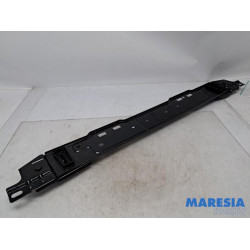 Opel - Combo - Radiator bar