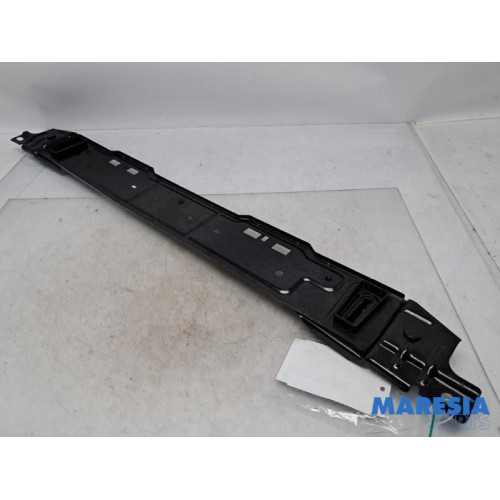 Opel - Combo - Radiator bar