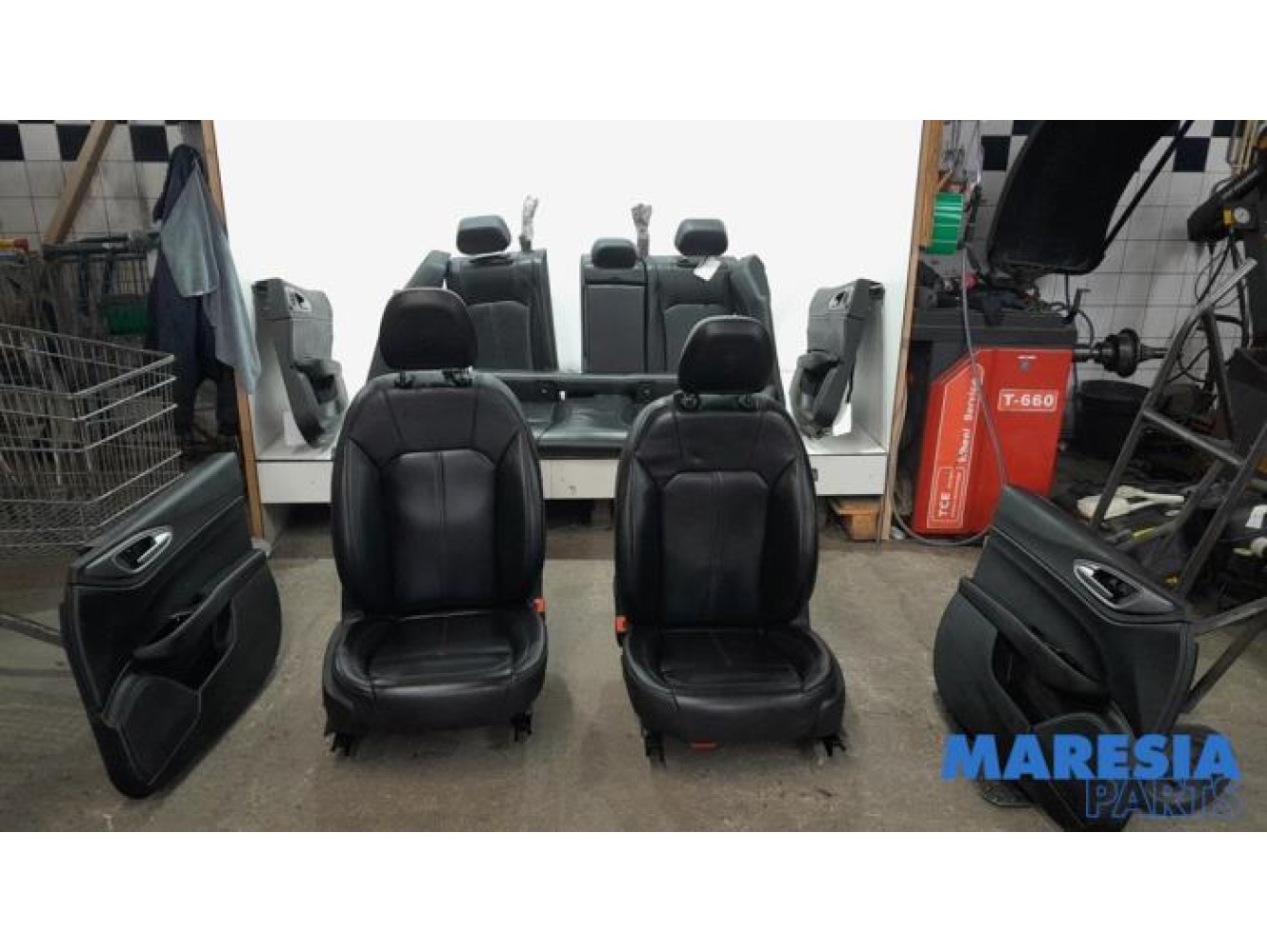 Alfa Romeo - Giulia - Bekleding Set (compleet)